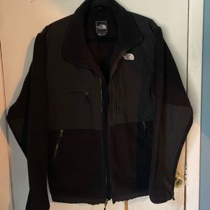 Men’s NorthFace jacket